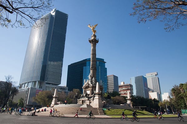 Estrategia económica de ...